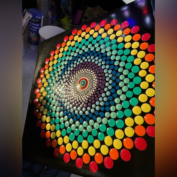 Find the peace in the design mandala canvas rainbow design - Picture 10 of 15